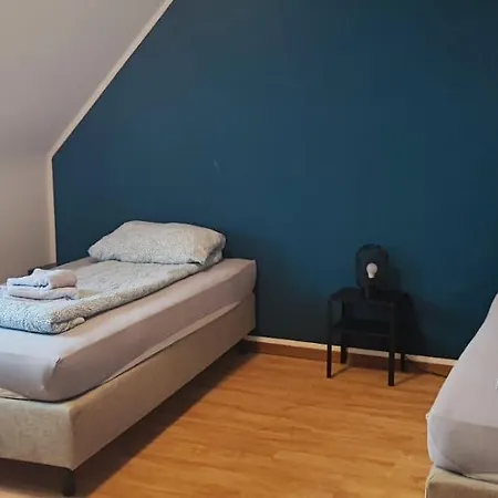 Cozy Rooms Wesseling * Весселинг