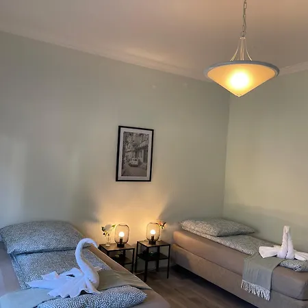 Cozy Rooms Wesseling * Весселинг