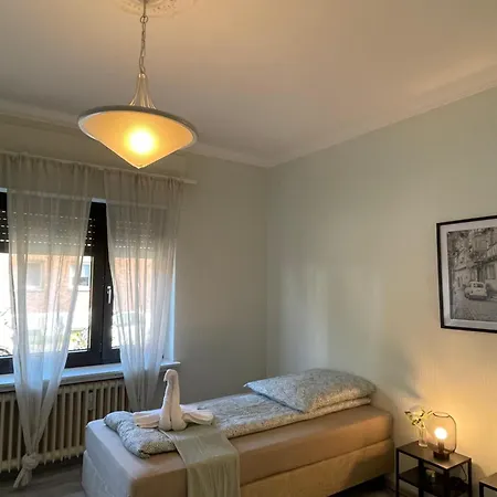 Cozy Rooms Wesseling Проживание в семье