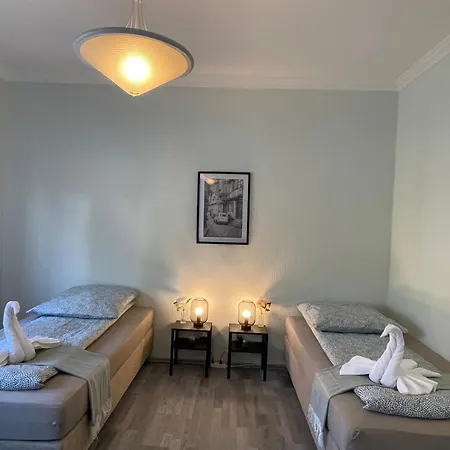 Cozy Rooms Wesseling Проживание в семье